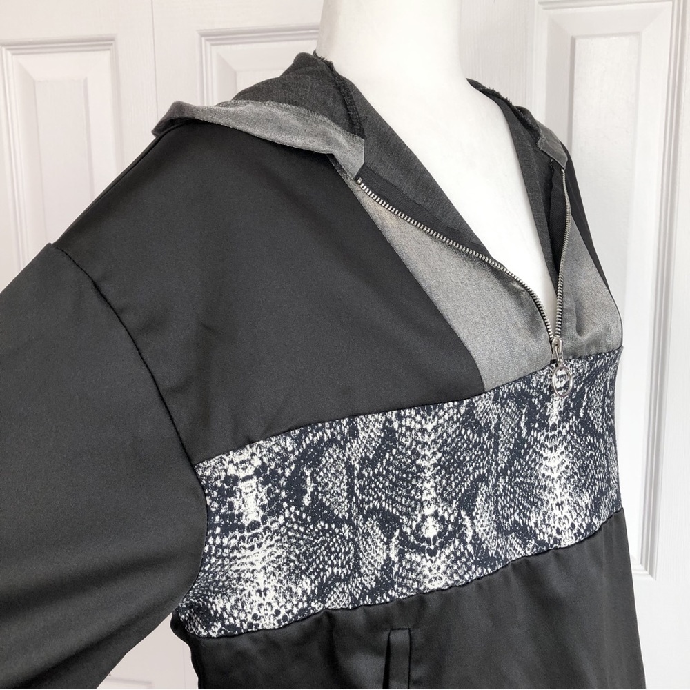 Zara Basic Black & Silver Metallic Snakeskin Prin… - image 6